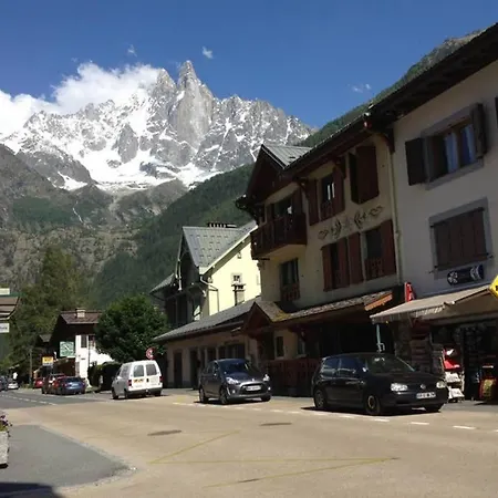 Un Petit Coin De Paradis Apartment